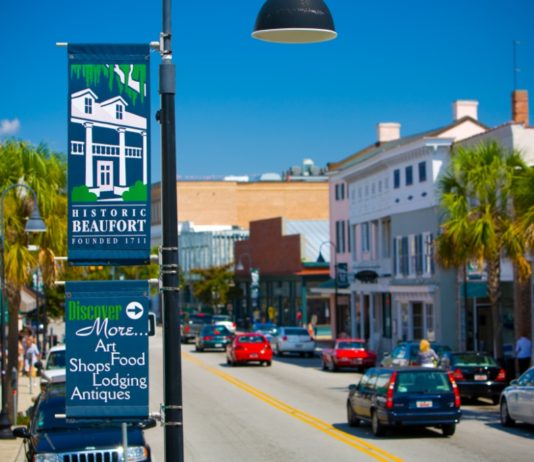 The 15 Best Things to do on Bay Street