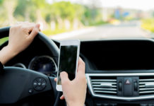 South Carolina drivers could face fines for holding mobile phones South Carolina drivers could face fines for holding mobile phones