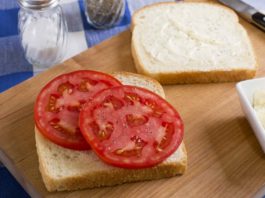 Tomato Sandwiches: The perfect taste of summer in the Lowcountry The Tomato Sandwich: A perfect taste of summer in the Lowcountry