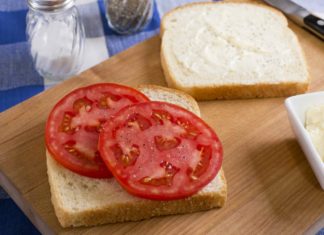 Tomato Sandwiches: The perfect taste of summer in the Lowcountry The Tomato Sandwich: A perfect taste of summer in the Lowcountry