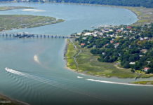 Beaufort named most charming small town in Palmetto State Beaufort named most charming small town in SC