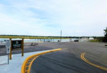 Governor orders closing of all SC beaches, boat landings