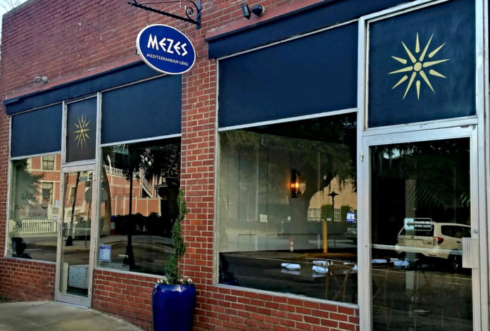 Greek restaurant closes its doors in downtown Beaufort