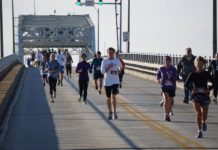 Turkey Trot 5K race returns to downtown on Thanksgiving