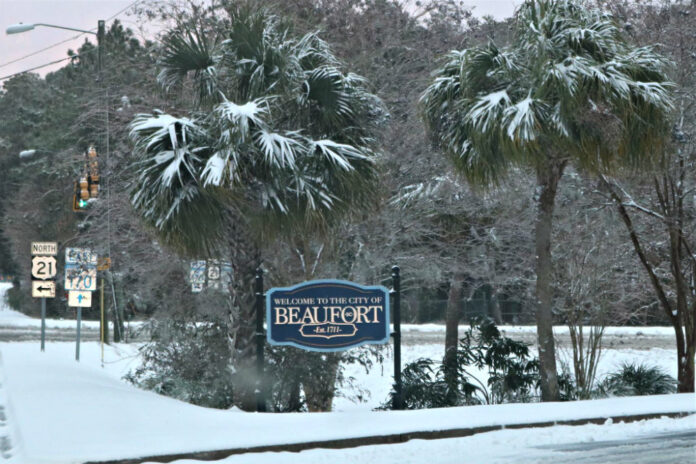 Forecast calls for snow in Beaufort on Christmas day
