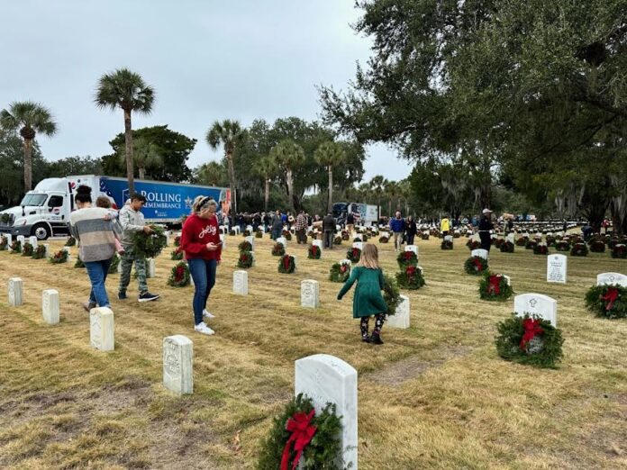 26,000 remembrance wreaths placed at Beaufort National Cemetery