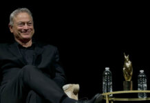 Gary Sinise honored with Lifetime Achievement Award at Beaufort Film Festival Gary Sinise honored with Lifetime Achievement Award at Beaufort Film Festival