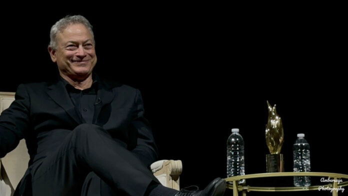 Gary Sinise honored with Lifetime Achievement Award at Beaufort Film Festival