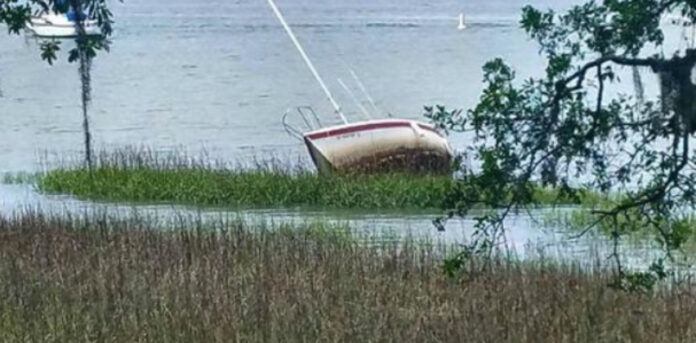 South Carolina DHEC launches derelict boat turn-in program