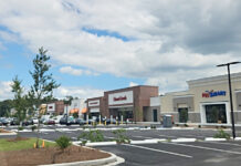First two tenants to open Thursday at Beaufort Station shopping center