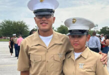Married Marines graduate from Parris Island together Married Marines graduate from Parris Island together