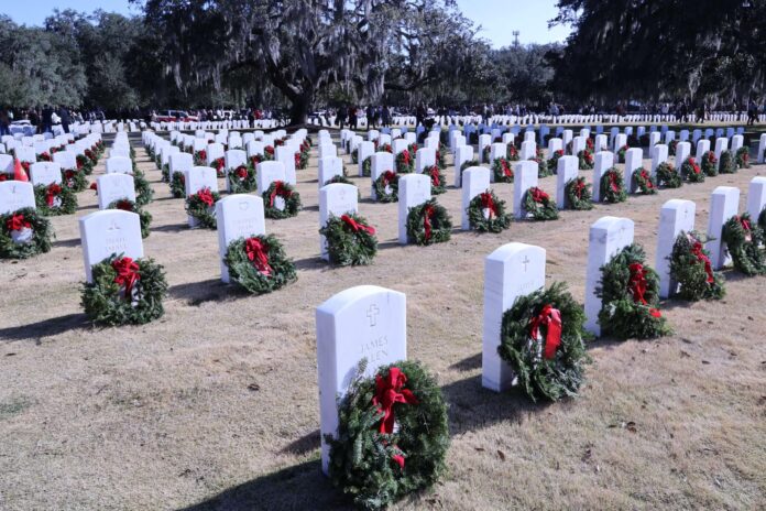 26,000 Remembrance wreaths placed at Beaufort National Cemetery