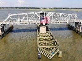 Beaufortβs Woods Memorial Bridge hosts flag for 4th of July holiday Beaufortβs Woods Memorial Bridge hosts flag for 4th of July holiday