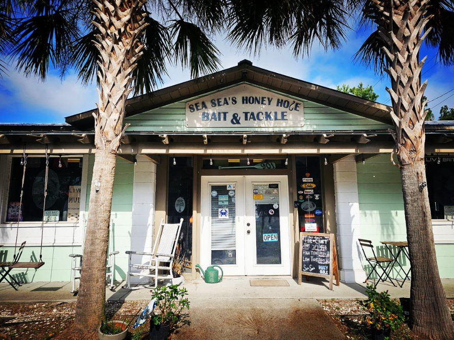 Sea Sea's Honey Hole