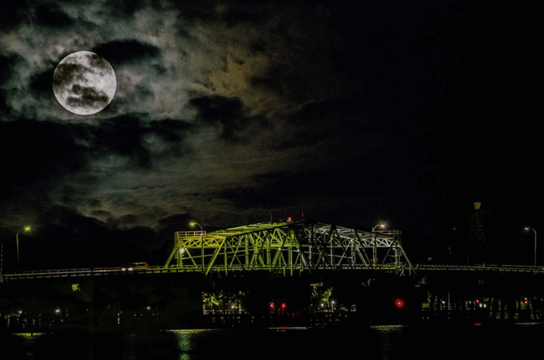 Harvest moon, first supermoon of the year coming next week - Explore ...
