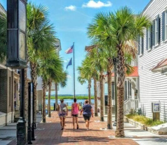 Beaufort named one of 12 Most Welcoming Towns in U.S. Beaufort named one of 12 Most Welcoming Towns in U.S.